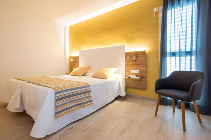 Casablanca Apartments, Санта Понса Стая снимка